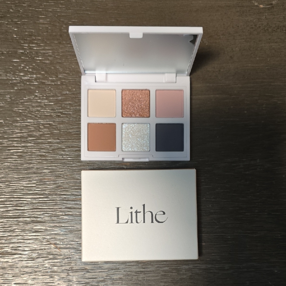 Lithe "Astral" Eyeshadow Palette